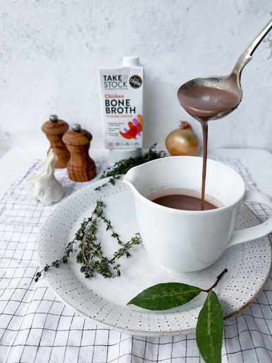Lisa Faulkner's Roasties and Gravy with Bone Broth Recipe